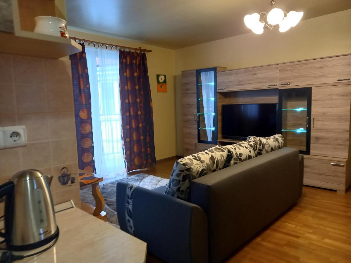 Thermal Apartman Hajduszoboszlo Exterior foto